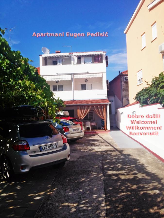 Apartments Eugen Pedisić Turanj Exterior foto